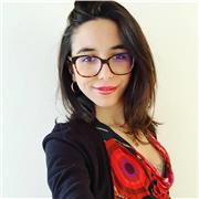 Laureata in Materie Umane: Scienze della comunicazione