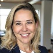 Profesora de portugués, apta para classes a todas las edades. Nativa. 