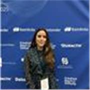 Estudiante de último año del Doble Grado de Traducción y Derecho, nativa en español e italiano