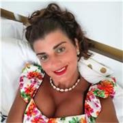 Docente di informatica impartisce lezioni di informatica e matematica