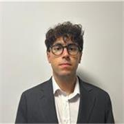 Insegnante di inglese con esperienza in questa materia frequentando una magistrale interamente in lingua anglosassone