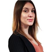 Laureata in Comunicazione impartisce ripetizioni a studenti di scuole elementari e medie