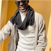 Professeur de cours de renforcement pour venir en aide aux enfants du cycle primaire