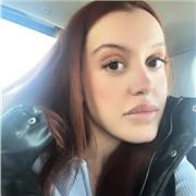 Profesora de inglés imparte clases para gente de todas las edades. You’re welcome to join my team and get better in English :)