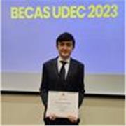 Medallista de Oro Nacional, Puntaje Nacional PAES M1 y Estudiante de Medicina ofrece clases de Matematicas para Media y Universida