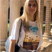 Ragazza Laureata in Educazione Professionale, offro aiuto compiti a elementari e medie