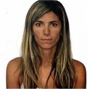 Profesora de Matemática con 22 años de experiencia imparte clases particulares de forma remota para ayudar a estudiantes