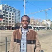 Mathematik Tutor bietet verständlichen und geduldigen Unterricht für Schüler aller Klassen