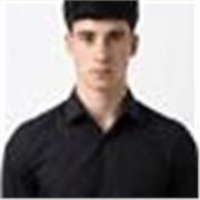 Tengo experiencia como monitor deportivo impartiendo clases de escalada a niños/as de entre 4 a 12 años en Vents de Muntanya.