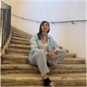 Profesora de ELE con experiencia ofrece clases online de español para jóvenes y adultos. Metodología práctica y comunicativa