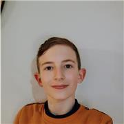 Hallo ich heiße David ich bin 13 Jahre alt ich bin sehr gut in Mathe und würde anderen gerne in Mathe helfen