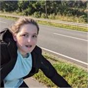 Guten Tag! Ich bin zurzeit schülerin einer 9. Klasse und möchte Nachhilfe anbieten, da es von meinen Leistungen her gut passt