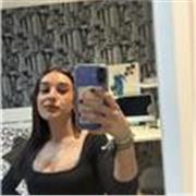 Estudiante de bachillerato, capacitada para dar clase a niños de primaria