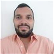 Tutor de inglés con más de 10 años de experiencia, enfocado en la conversación mediante fórmulas dinámicas y divertidas 