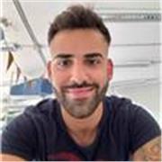 Profesor de primaria especializado en diversas materias