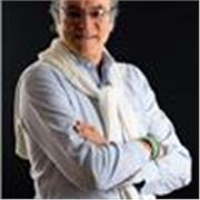 Sono paolo e sono a tua disposizione per migliorare e aiutarti a raggiungere i tuoi obiettivi 