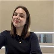 Lehrerin mit drei jähriger Erfahrung (+Hochschulabschluss) in mehreren Ländern bietet Englischunterricht (online).