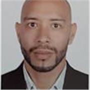 Ingeniero electrónico capacitado para dar clases virtuales