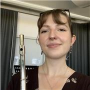 English tutor offering lessons for a variety of ages and levels