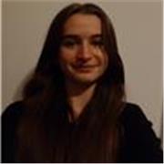 Future institutrice, capable d'aider les élèves de primaire et de collège 