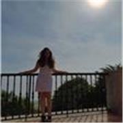 Soy logopeda con experiencia en infantil y primaria. Ofrezco sesiones dinámicas y personalizadas.