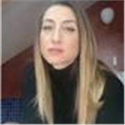Laureata in economia in inglese