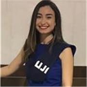 Maestra de Educación Primaria imparte clases de cualquier materia para alumnado de esta etapa educativa