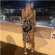 Studente universitaria impartisce lezioni di chimica,fisica,italiano e storia per studenti di medie e liceo