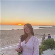 J’adorerai être auprès des enfants pour les accompagner de manière pédagogue, jeune et dynamique dans l’apprentissage du français.