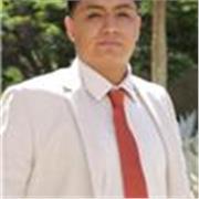 Maestro de física y matemáticas con experiencia en Bachilleratos