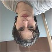 Profesor de inglés joven, capacitado y con algo de experiencia, tengo la educación secundaria obligatoria y un B1 en inglés.