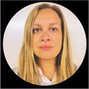 Profesora de química nivel secundario y universitario