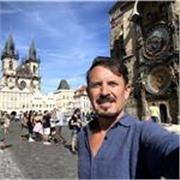 Español enfocado en negocios y actividades presenciales con full inmersión