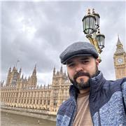 Profesor de inglés/español, para cualquier edad. Tengo certificación de Harvard y experiencia en universidades, escuelas públicas