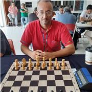 El que más abarca, amplia, mejora su horizonte