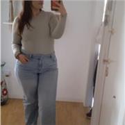 chica con la eso que la encanta la historia