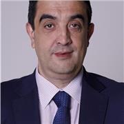 Profesor licenciado en ADE y Diplomado en Informática de Gestión, con experiencia de más de 20 años impartiendo clases particulare