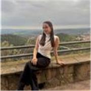Soy estudiante de biomedicina, ofrezco clases particulares de primaria, ESO y bachillerato 