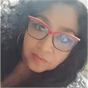 Confección de todas las prendas desde ropa de baño a un vestido de novia. Teórica reconocimiento de telas, aprender las 3 puntadas