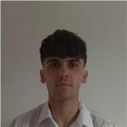 Entrando a scienze dell'educazione, offre ripetizioni in studio generale