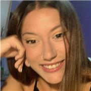 Profesora de Historia e Historia del Arte para niños de secundaria. También ciencias sociales para niños de primaria