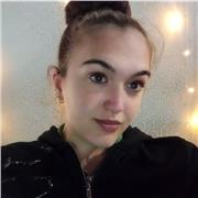 Ciao sono Ilaria, studio ingegneria e offro un metodo di studio semplice per far apprendere la materia a ogni bambino/ragazzo.