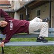 Prof pilates/yoga/coach sportif/ Danseuse professionnel breaking et contemporain
