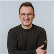 Docente con dottorato in Informatica offre lezioni online per scuole superiori e preparazione all’università