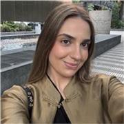 Profesora con habilidad para adaptarse a cualquier materia 