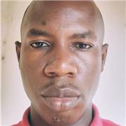 Professeur natif de Français avec 4 ans d'experience dans l'enseignement des maths en présentiel et en ligne