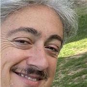 Maestro di violino con 20 anni di esperienza di insegnamento