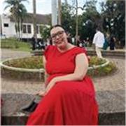 Professora de Língua Portuguesa | Especialista em Leitura, Escrita e Produção Textual | Autora publicada | Ensino Fundamental II e