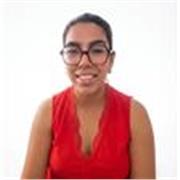 Profesora de inglés, con First certificate of english grade B2, con varios años de experiencia.