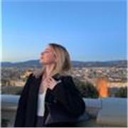 Studentessa con C1 nel First Certificate in English offre corsi di inglese online e in privato
